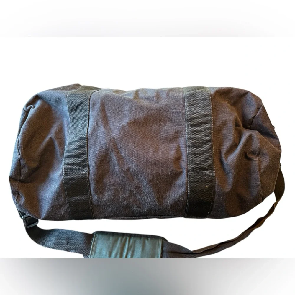 Champion High End Black and Green Men's Gym Overnighter Duffel Bag MINTY
